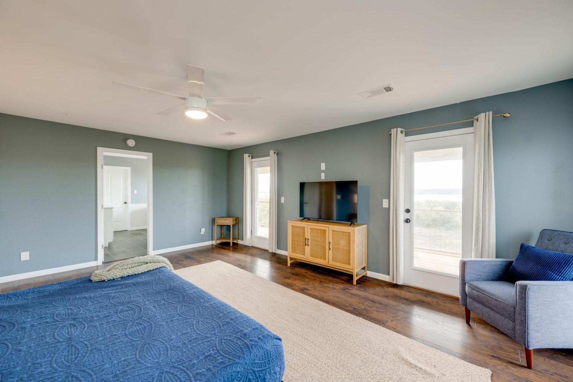 Lake Beach Access & Views, 5Kings! Buchanan Dam Luaran gambar
